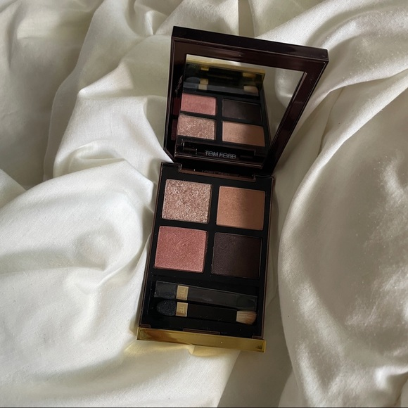 Tom Ford Disco Dust Eye shadow - Picture 3 of 5